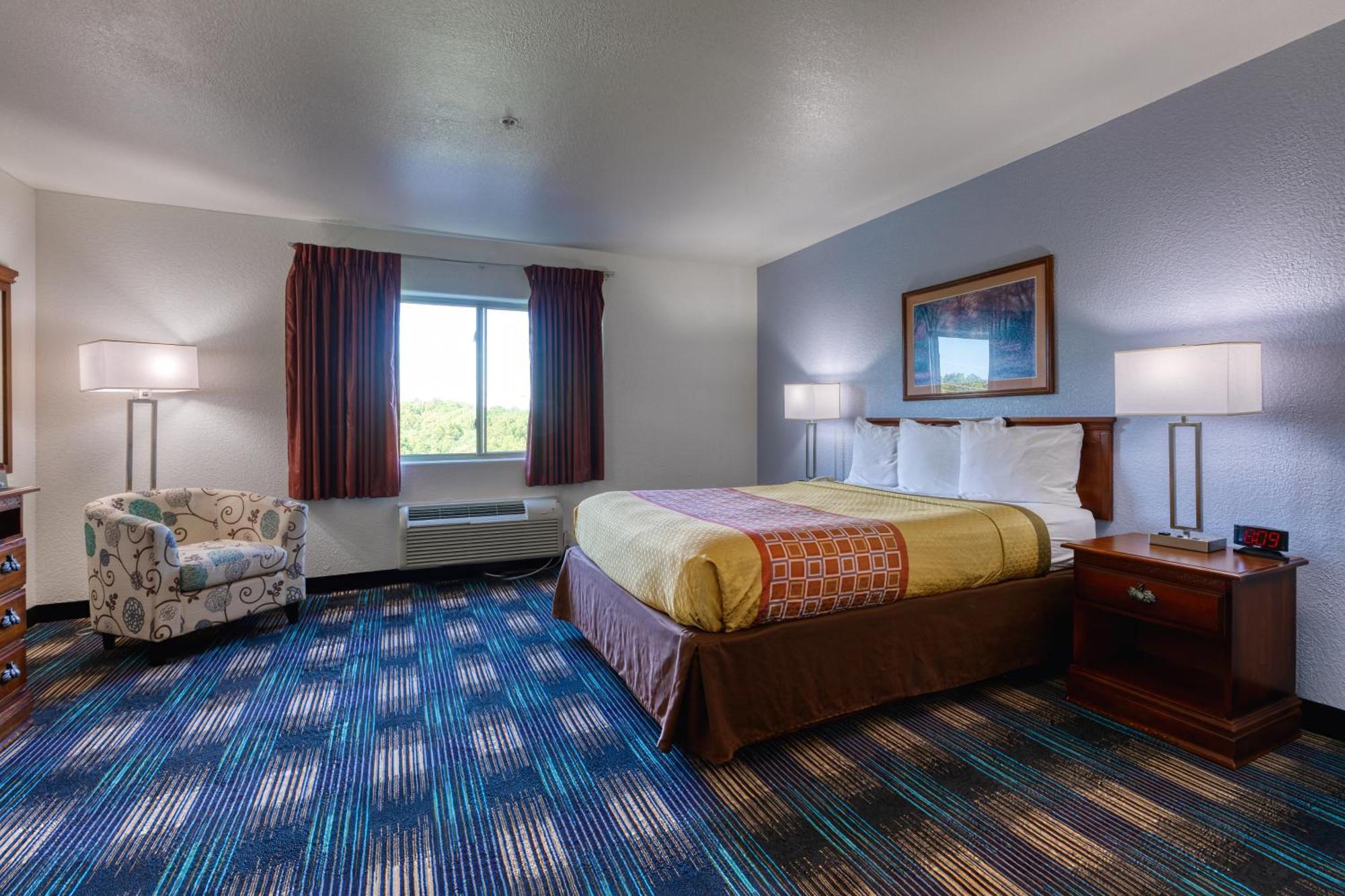 All Towne Suites Saint Robert Eksteriør bilde