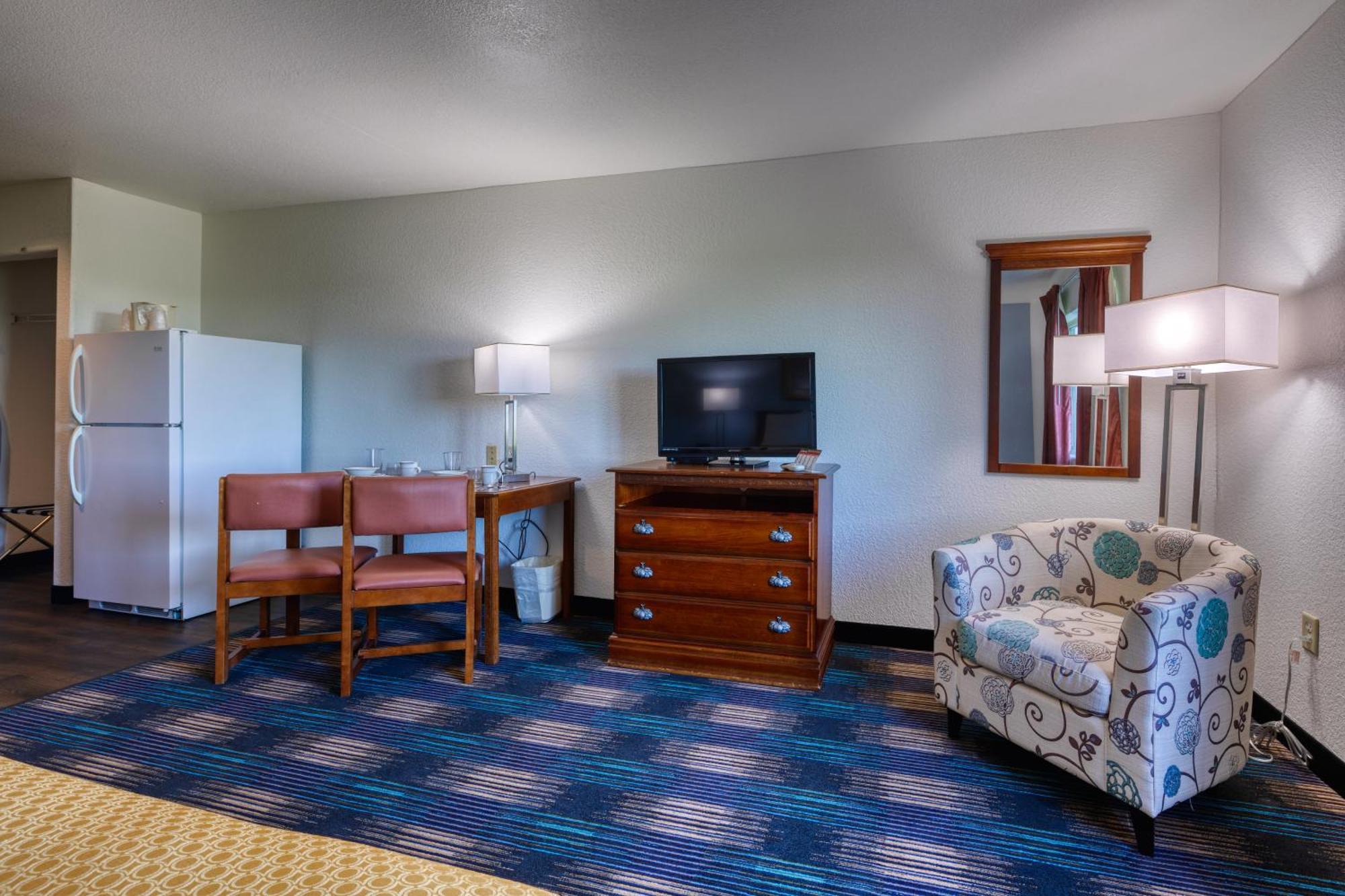 All Towne Suites Saint Robert Eksteriør bilde