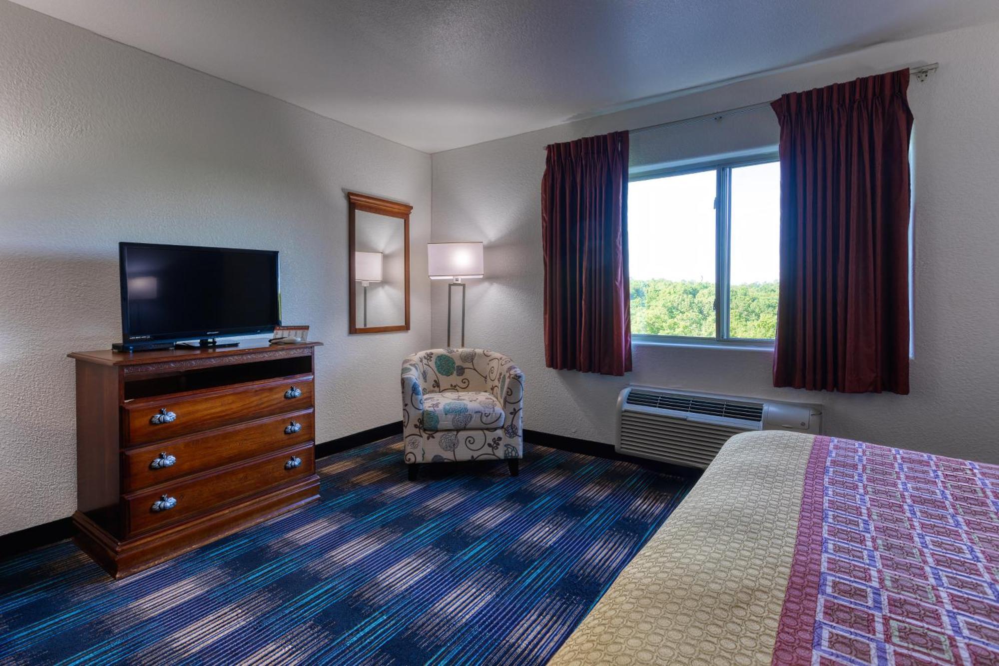 All Towne Suites Saint Robert Eksteriør bilde