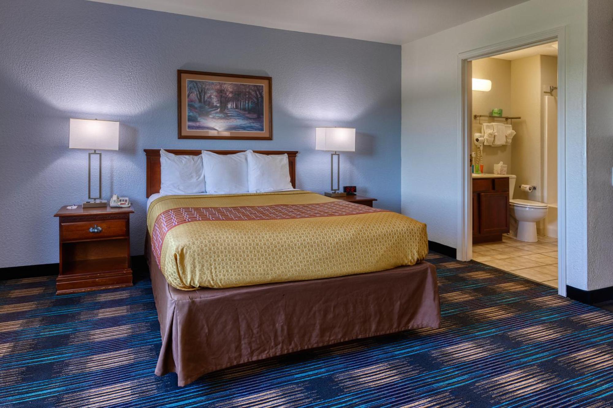 All Towne Suites Saint Robert Eksteriør bilde